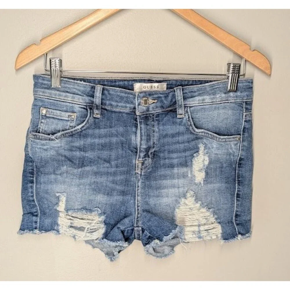 GUESS Distressed Raw Hem Blue Jean Shorts Size 28